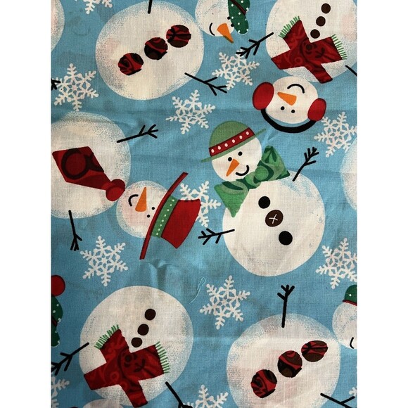 4 Pieces Christmas Holiday Fabric -Fun Reindeer & Snowmen - Various Lengths - Picture 4 of 7